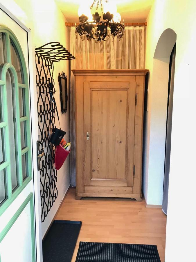 Traumhafte Wohnung Auf Pferde Ranch Aich  Kültér fotó
